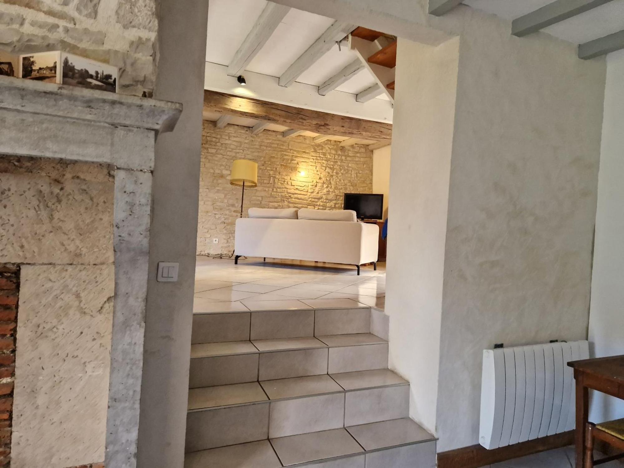Gite Les Frenes Avec Pre Dans Joli Hameau Vermenton Bagian luar foto