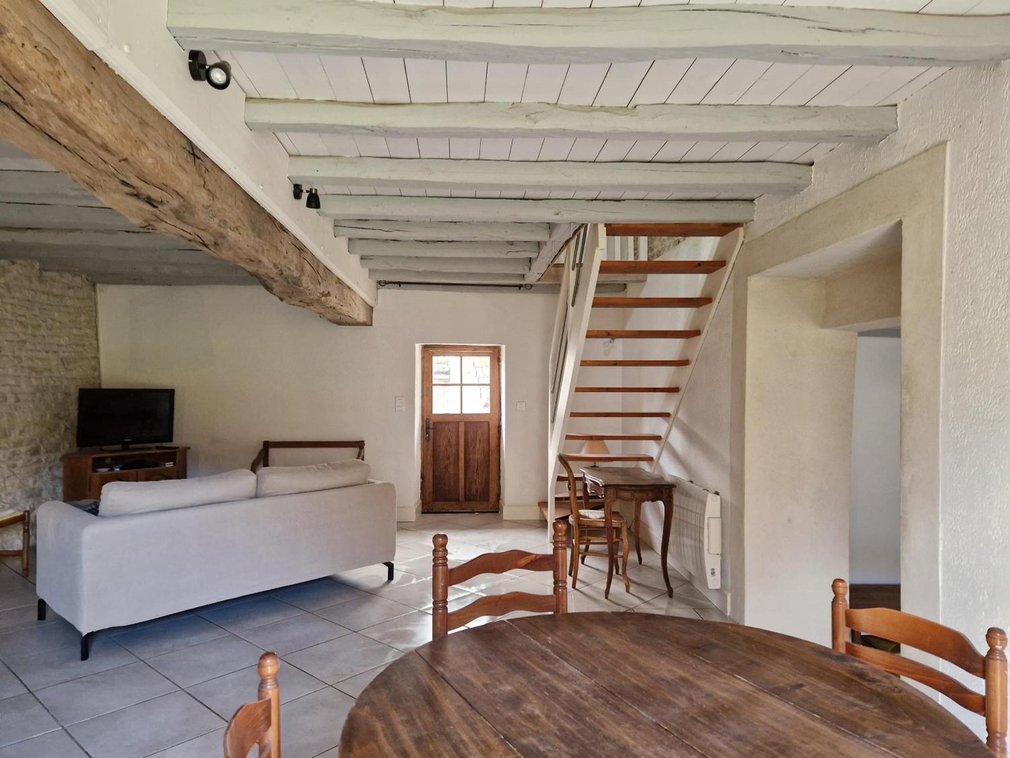 Gite Les Frenes Avec Pre Dans Joli Hameau Vermenton Bagian luar foto